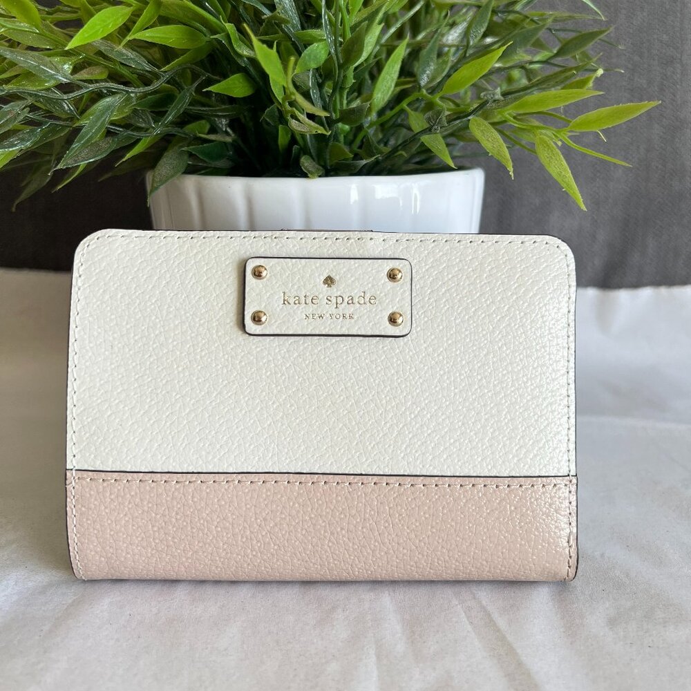 Kate Spade Grove Street Bifold Wallet